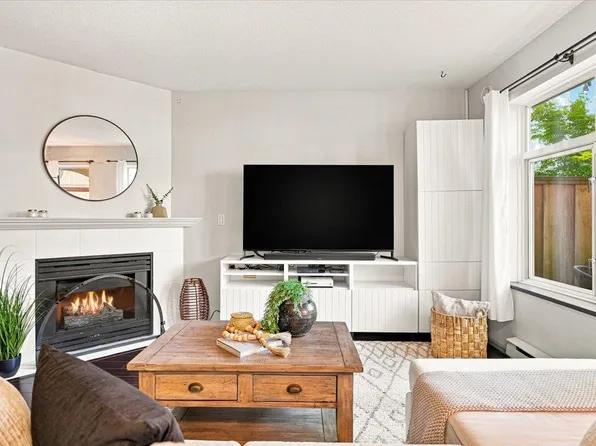 3436 Terra Vita Pl #56, Vancouver, BC V5K 5H6