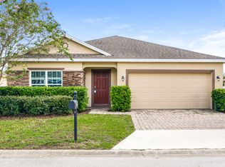 346 Vitoria Rd, Davenport, FL 33837