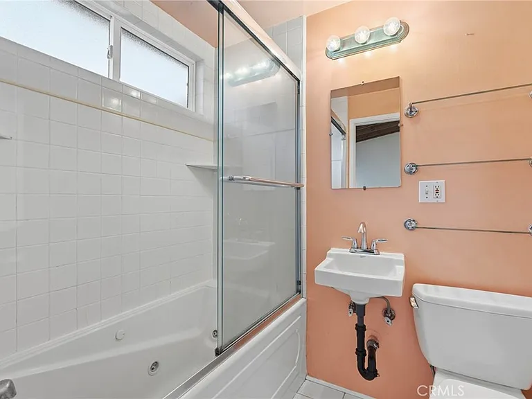 7618 Norton Ave #2 — Photo 7