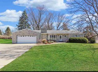 2057 State Route 26 N, Freeport, IL 61032