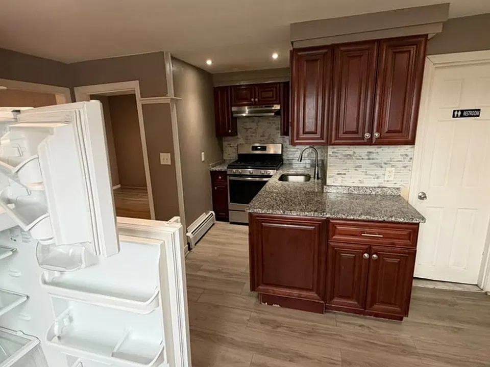 94-96 Osgood St #98
