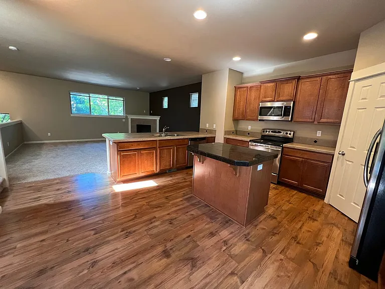 20744 SW Sister Ln — Photo 3