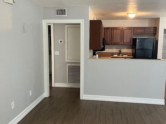 5th image of 3118 S Kanner Hwy #4
