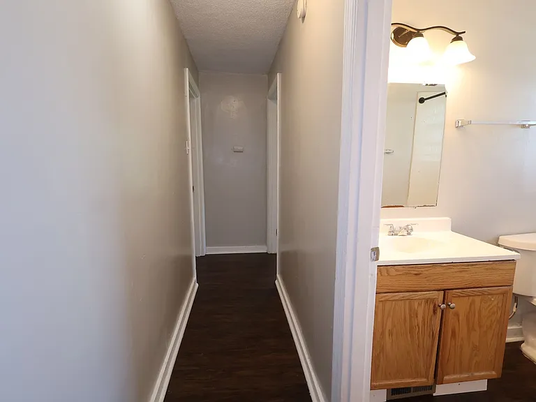 418 N Dade Ave — Photo 10