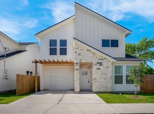 6204 Force St, Houston, TX 77020