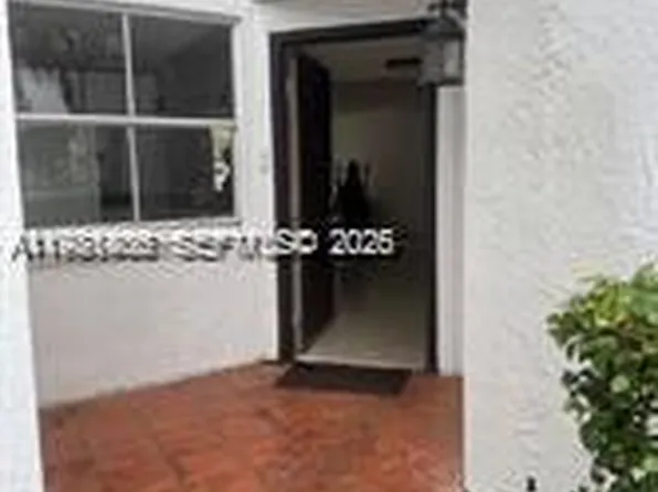 4631 NW 97th Ct #6, Doral, FL 33178