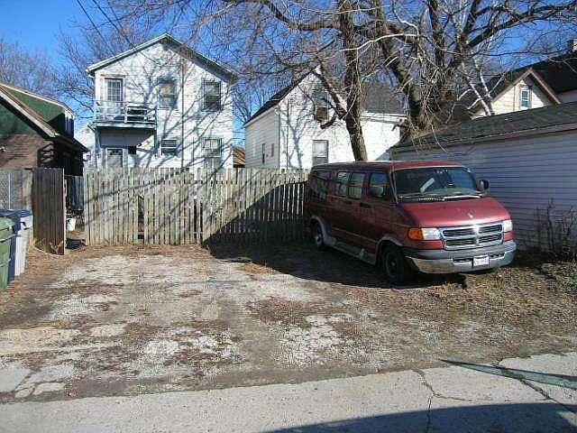 2nd image of 725 S 36th St #727