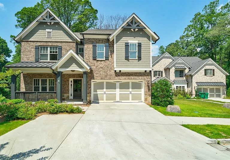 1317 Winfair Ln NE — Photo 2