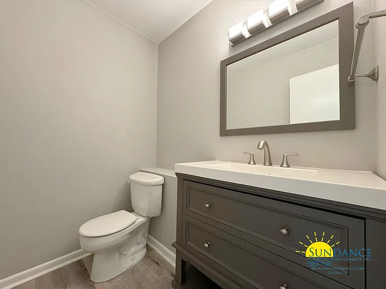 504 Sioux Cir — Photo 18