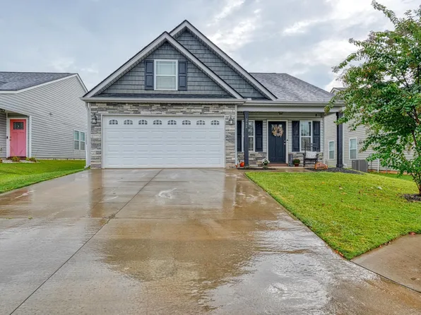 262 Highland Springs Loop, Inman, SC 29349