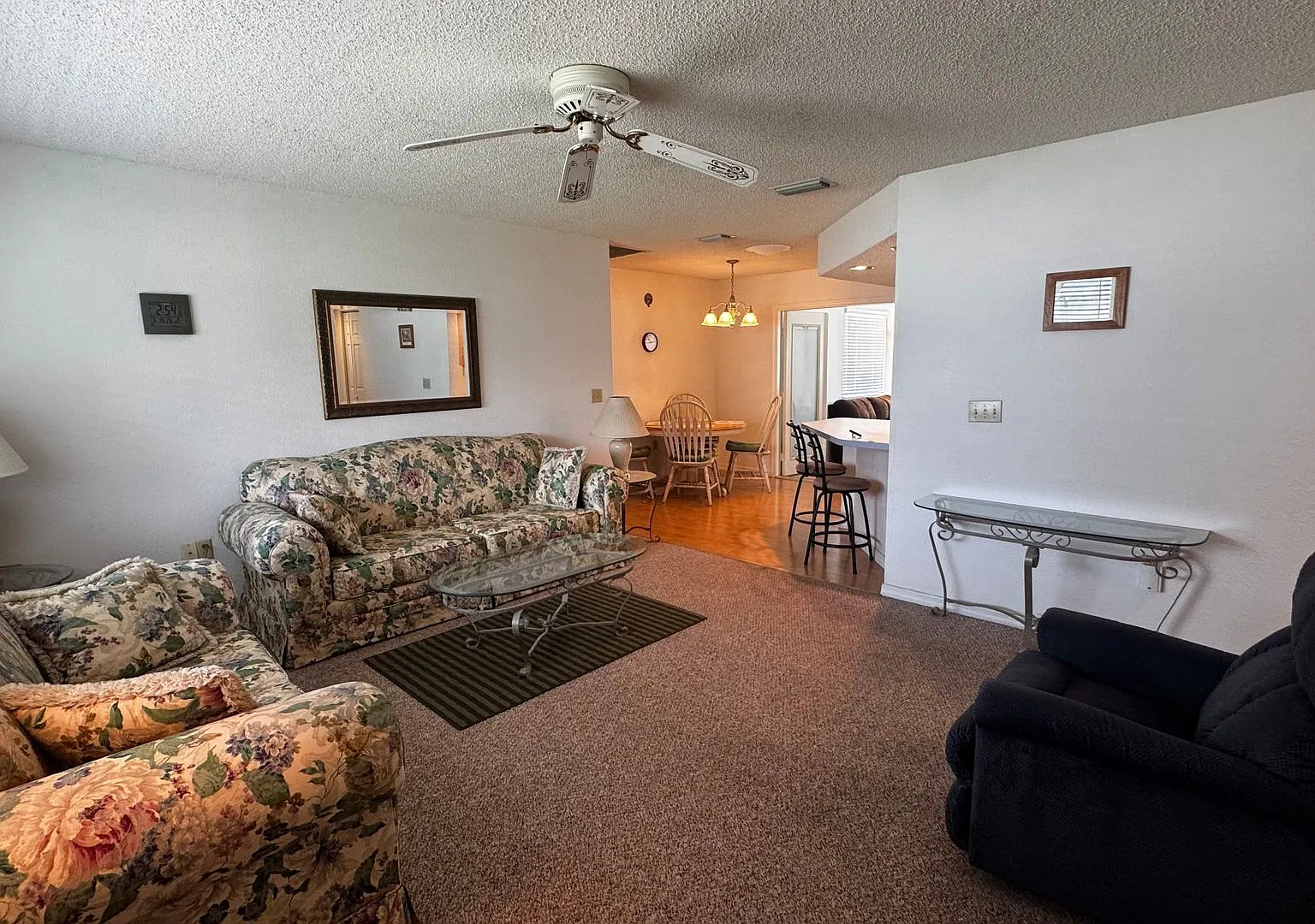 Utilities Included!! Resort-Style Living In Oak Run Active 55+ Community Rental In Southwest Ocala — Photo 3