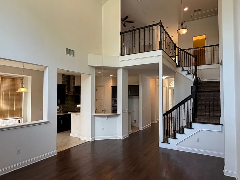 11412 Maggiore Dr — Photo 10