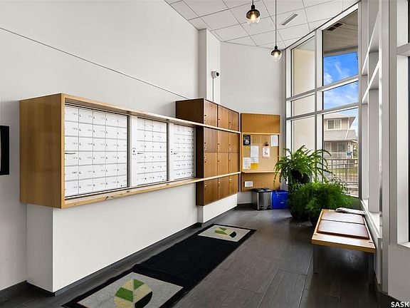 4th image of UNIT 405-2300 Broad STREET