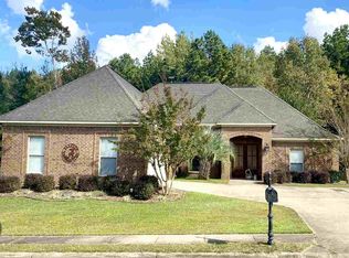 859 Willow Grande Cir, Brandon, MS 39047
