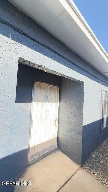 2 bed, 1.0 bath, 922 sqft, $950 — Photo 4
