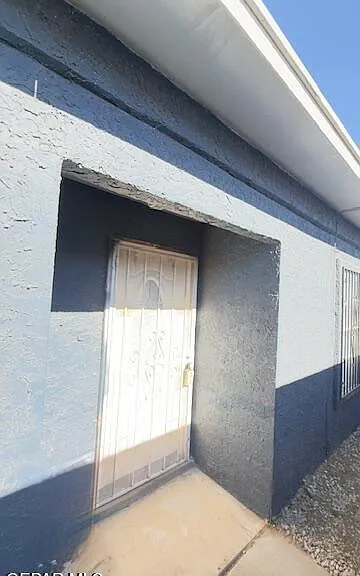 8804 Kenneth St — Photo 4