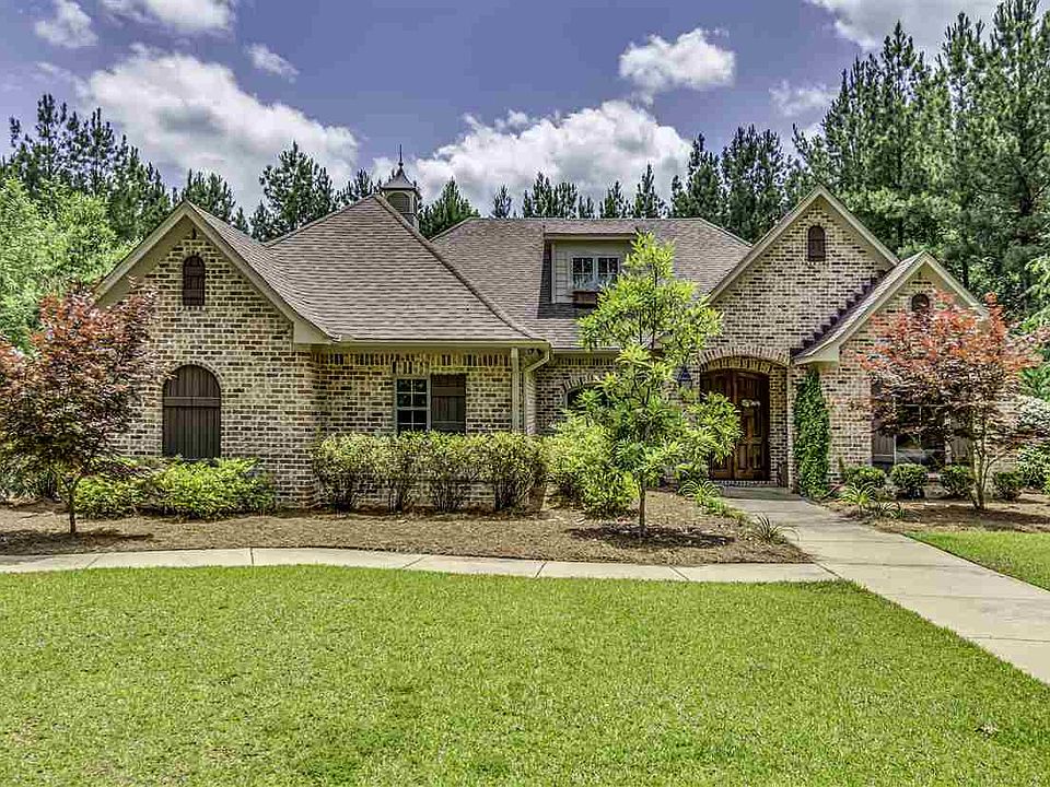 1st image of 160 Longhorn Dr