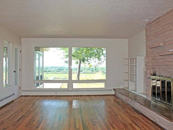 4th image of 1117 Shady Ln