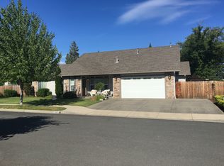 149 SW Hudson Ln, Grants Pass, OR 97526