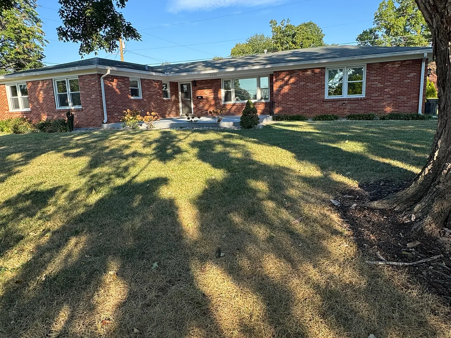 3 bed, 1437 sqft, $2,800 — Photo 2