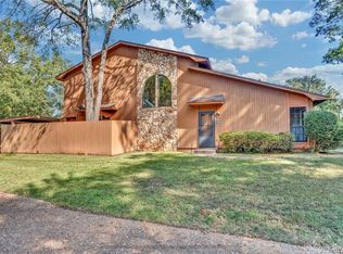 3553 Eastlake Dr, Shreveport, LA 71105