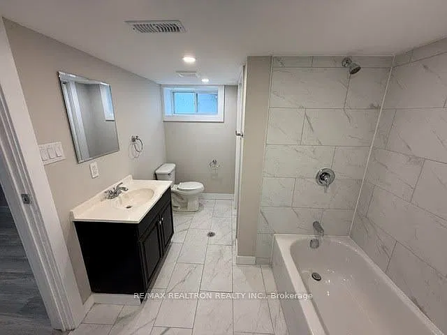 2 bed, $1,900 — Photo 2
