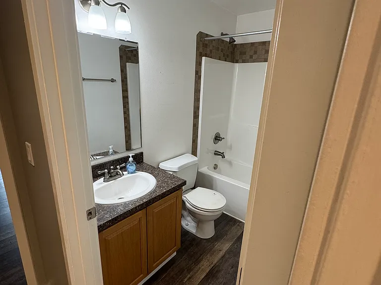 1551 Graham Dr — Photo 20