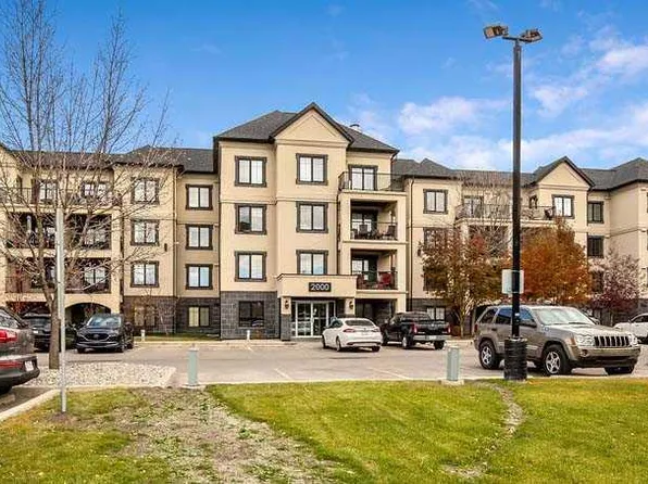 310 W McKenzie Towne Gate SE #2202, Calgary, AB T2Z 1A6