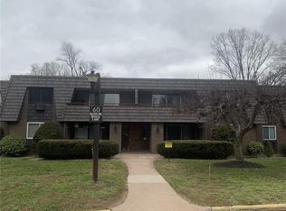 60 Rambling Brook Ln APT C1, Glastonbury, CT 06033