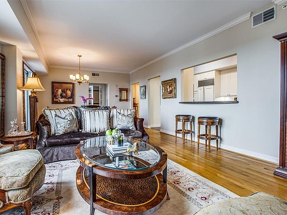4th image of 3401 Lee Pkwy APT 1801