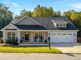 196 Zoar Heights Rd, Greer, SC 29651