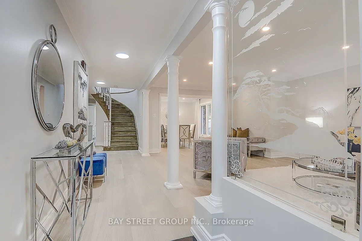 5 bed, $4,700 — Photo 2