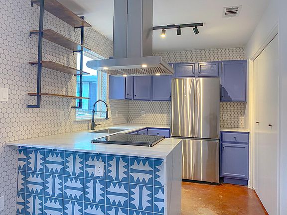 4th image of 7208 Meador Ave #B