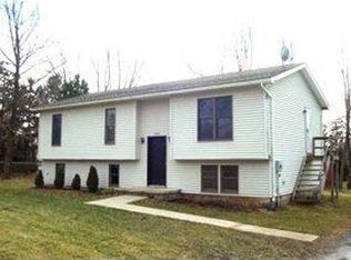 4587 Maiden Ln, Canandaigua, NY 14424