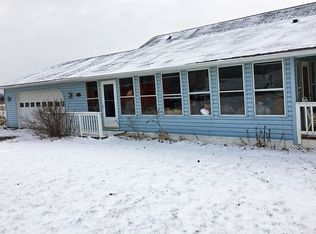 10 Hillside Dr, Wayland, NY 14572