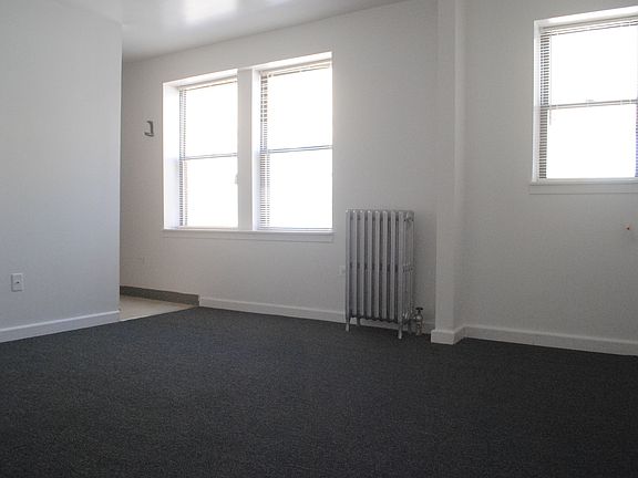 2nd image of 327 N Pine Ave APT 305