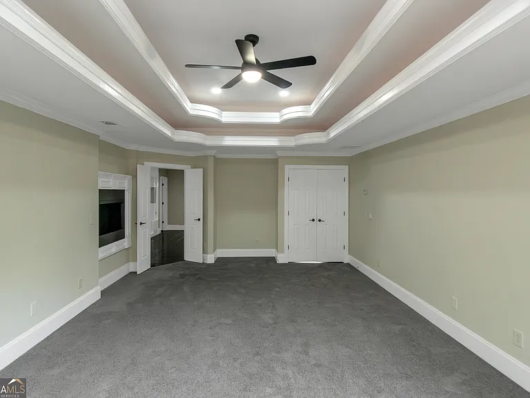 6048 Golf View Xing — Photo 24
