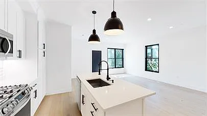 19 Buttonwood St #2 — Photo 3
