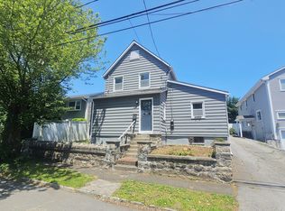 83 Mulberry St, Stamford, CT 06907