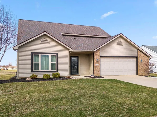 1002 Honey Willow Blvd, Huntertown, IN 46748