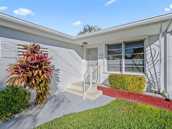 9149 Dickens Ave, Surfside, FL 33154