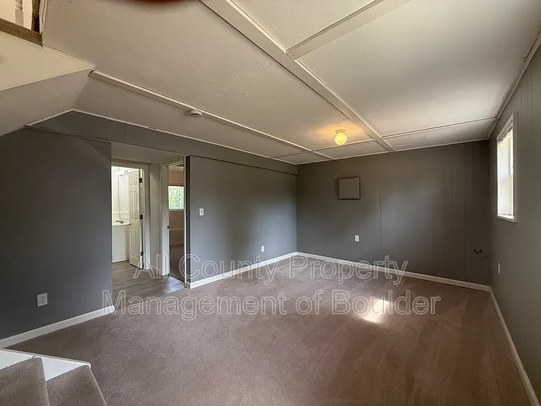 1520 Taft Ct — Photo 18