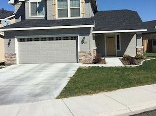 260 E Indian Rocks Ct, Meridian, ID 83646