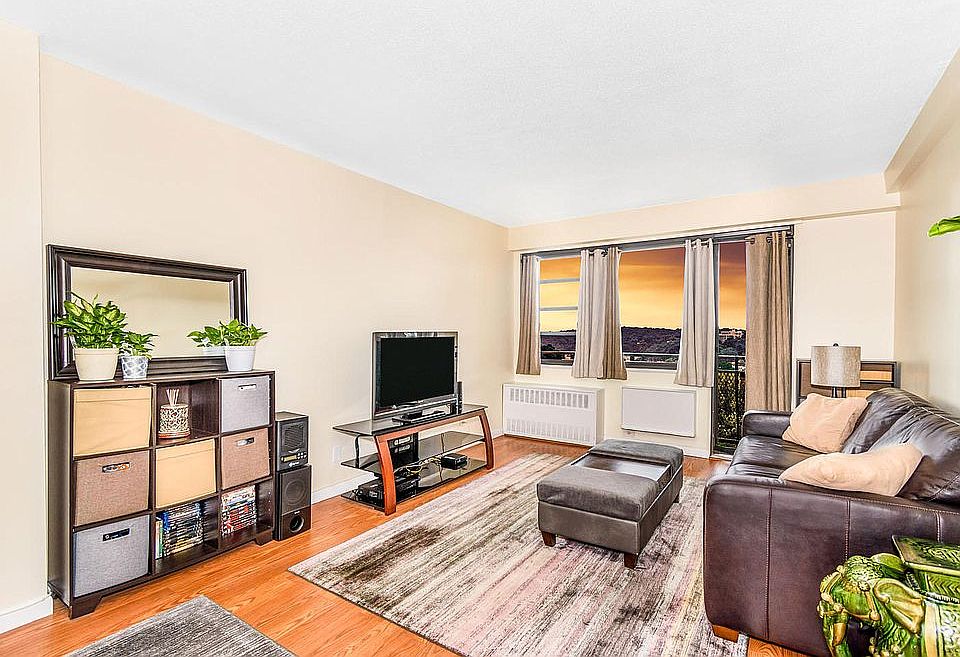 1st image of 155 Ferris Ave APT 11L