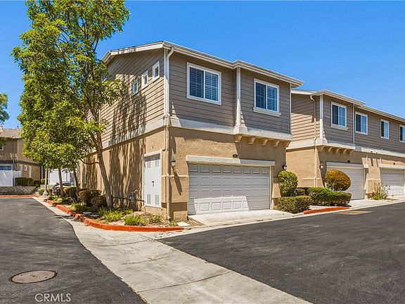 2nd image of 1009 Bayberry Ct