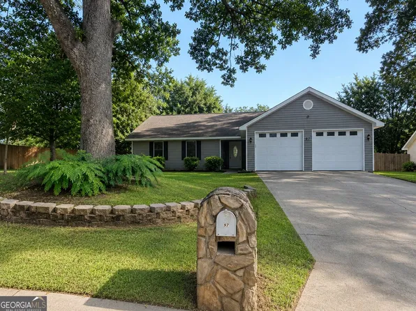 97 Tiffany Ln, Warner Robins, GA 31093