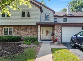 1820 Ridgeway Dr UNIT 12A, De Pere, WI 54115