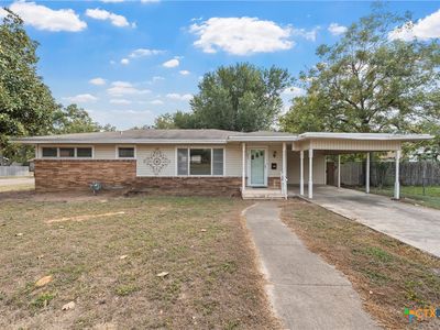 803 E 15th St, Cameron, TX, 76520
