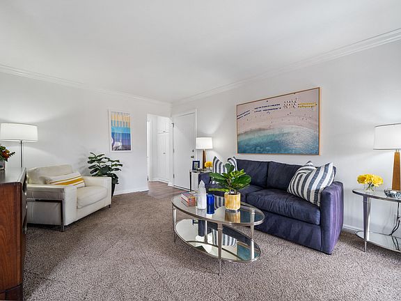 5th image of 17272 Walnut Ave #1