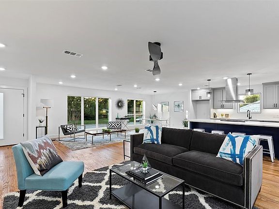 3rd image of 4220 Woodcliff Dr